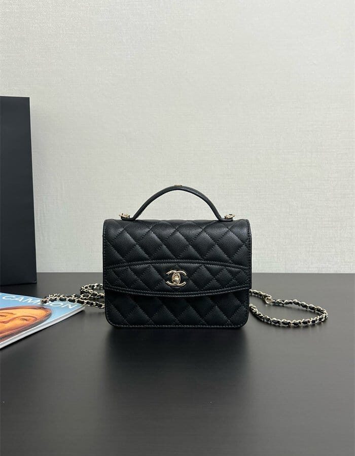 CHANEL 샤넬 WOC 미니 백팩 AS2115