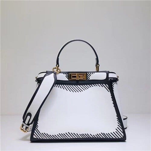 FENDI 펜디 아이코닉 피카부백 F140511