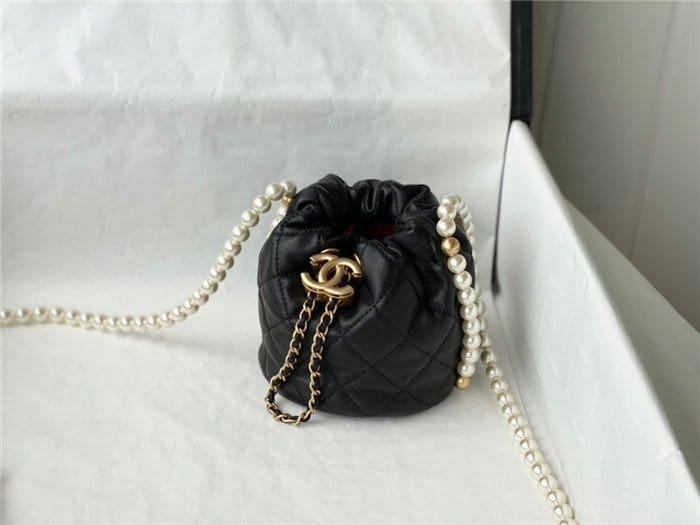 CHANEL 샤넬 진주 체인 드로스트링 버킷백 2COLOR