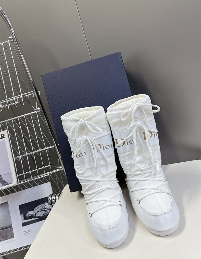 DIOR 디올 여성용 스노우 부츠 (굽높이6CM) D45831-2 2024/신상 2COLOR